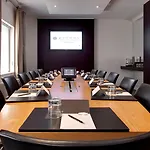 Pullman La Pleiade Centre Szálloda 4*