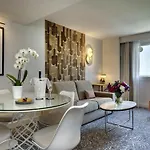Pullman La Pleiade Centre فندق 4*