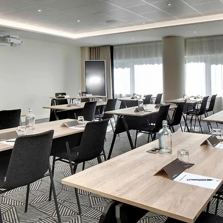 Pullman La Pleiade Centre