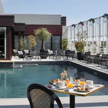 מלון Pullman La Pleiade Centre 4*