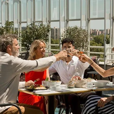 Hotel Pullman Centre 4*