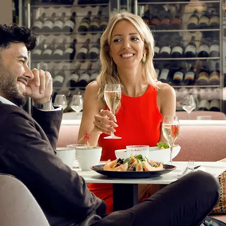 Hotel Pullman La Pleiade Centre 4*