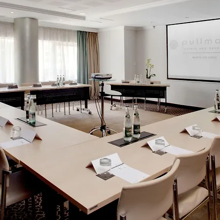 Pullman La Pleiade Centre 호텔 몽펠리에