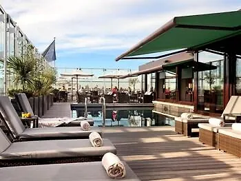 Hotel Pullman La Pléiade Centre 4*