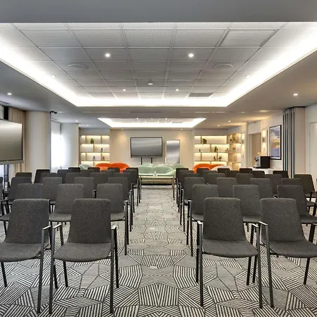 Pullman La Pleiade Centre 4* モンペリエ