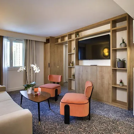 Pullman La Pleiade Centre Hotel 4*