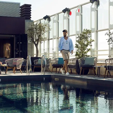 Pullman La Pleiade Centre 호텔