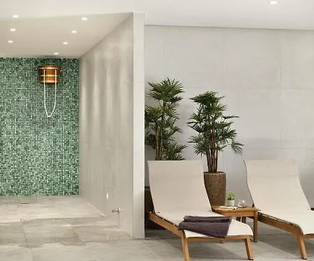 Pullman La Pléiade Centre Hotel 4*