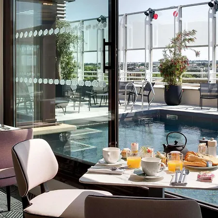 호텔 Pullman La Pleiade Centre