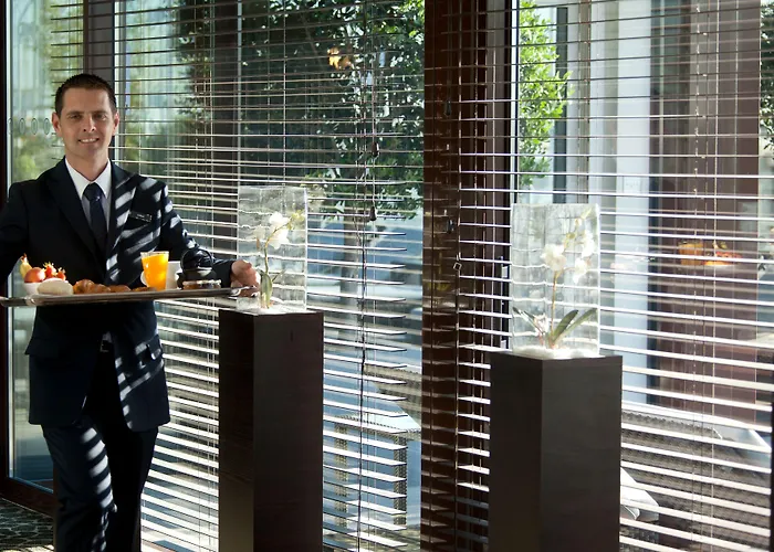 Hotel Pullman La Pleiade Centre