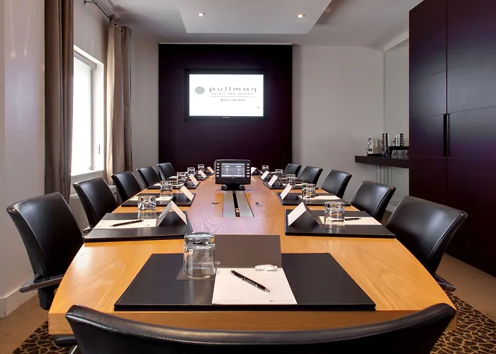 Pullman La Pleiade Centre Hotel 4*