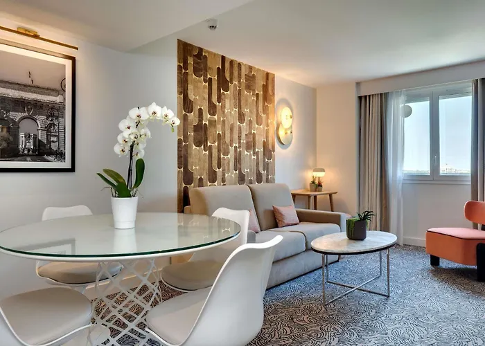 Pullman La Pleiade Centre