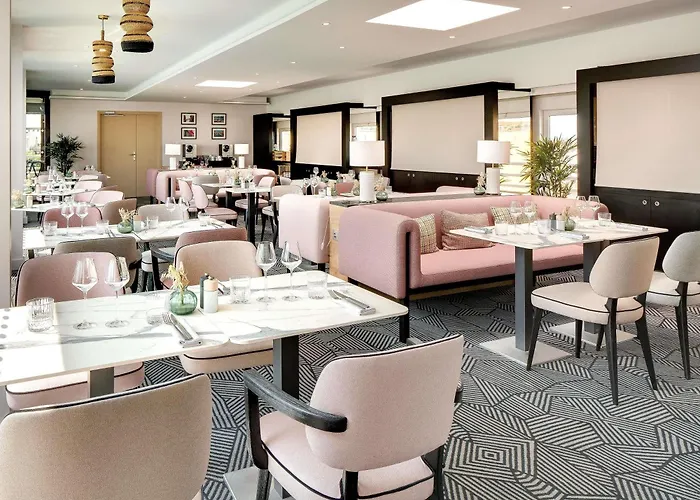 Pullman La Pleiade Centre