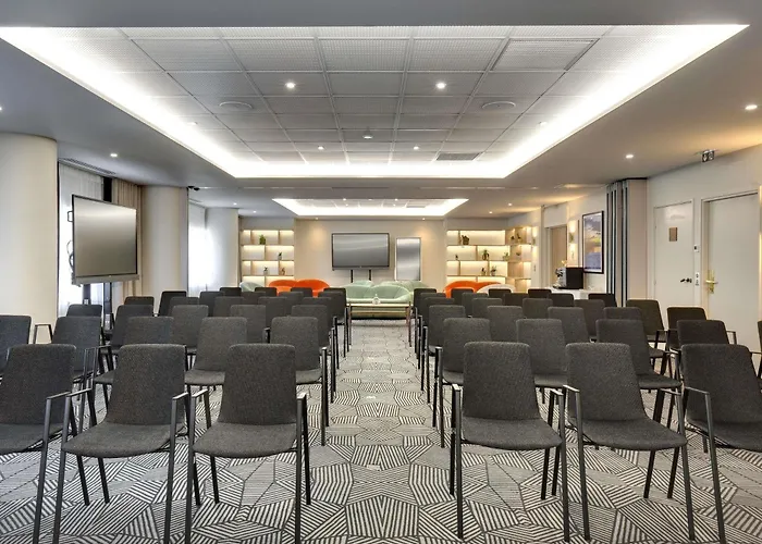 Pullman La Pleiade Centre 4* מונפלייה